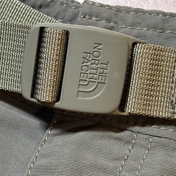 The North Face Convertible‎ Cargo Shorts Mens XL Charcoal Gray Belted Hiking - Picture 3 of 7